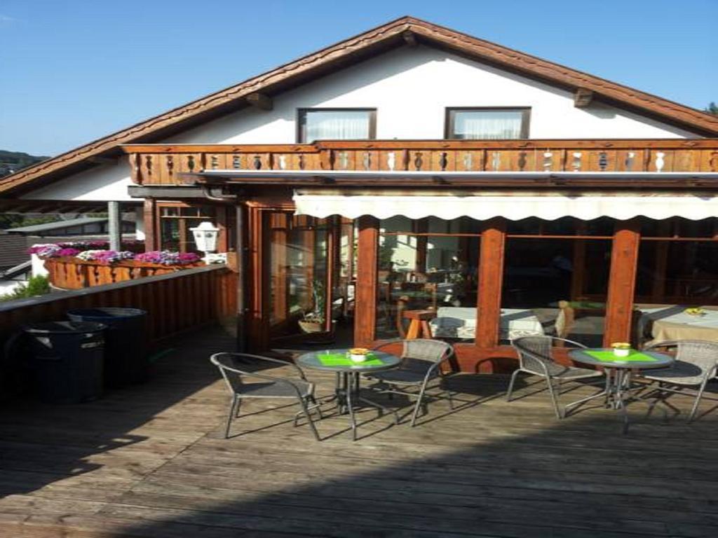 Pension "Dorfkrug" Winterberg Exterior foto